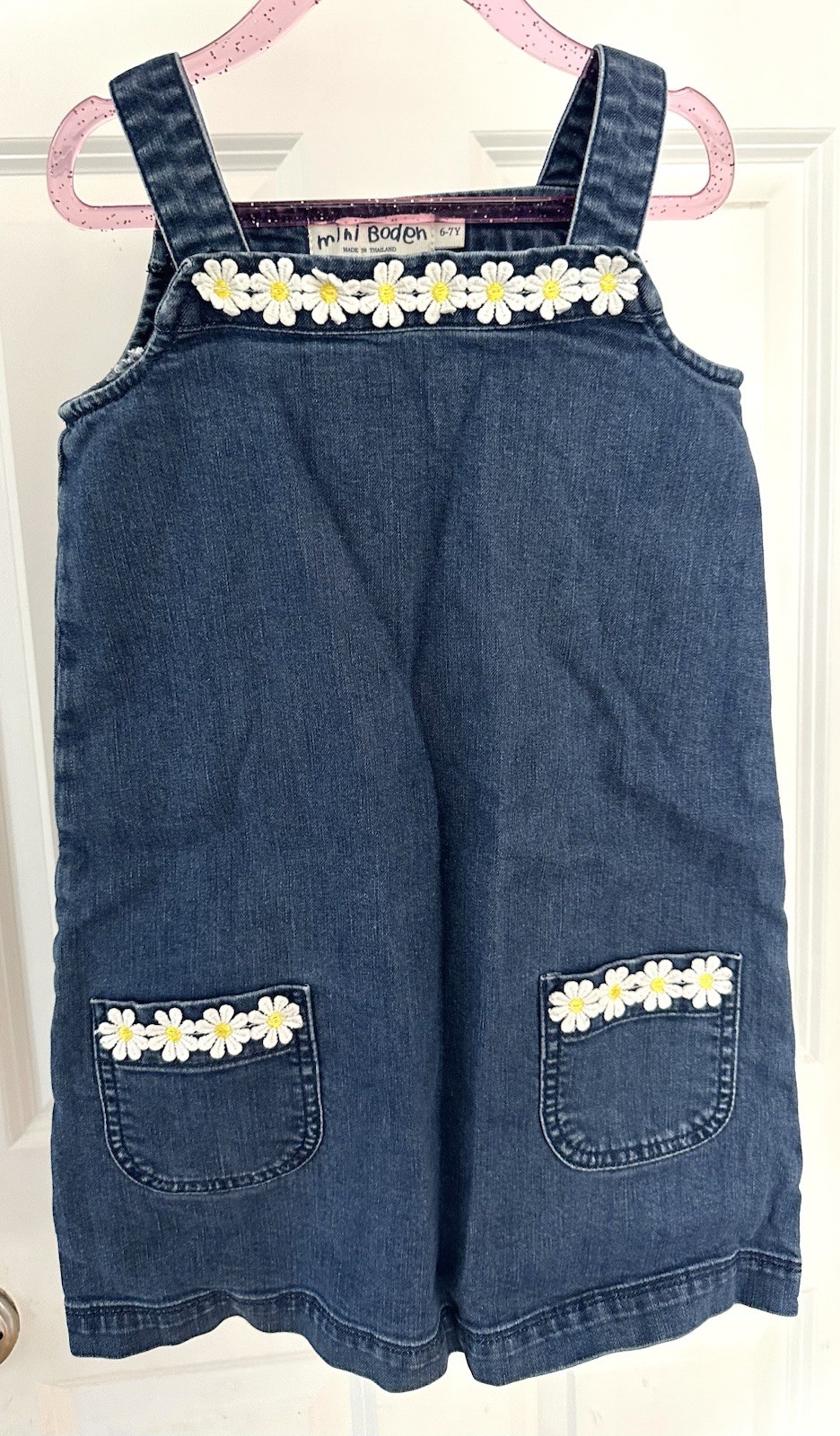 Mini Boden Girls Denim Daisy Embroidered Pinafore Dress Size 6-7 Years EUC Mini Boden Girls Denim Daisy Embroidered Pinafore Dress Size 6-7 Years EUC