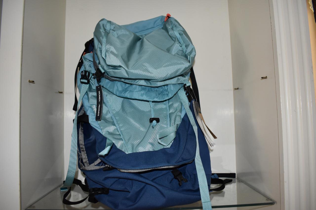 The North Face Women\'s Terra 55 Pack Medium/Large Blue NF0A3GABIXZ NWT