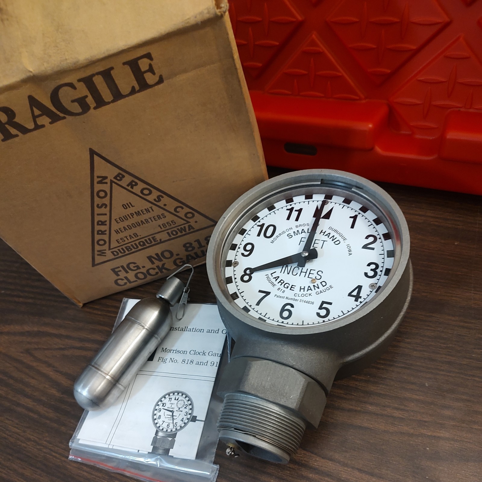 MORRISON BROS. 818 5144836 CLOCK GAUGE WITH METRIC FACE - NEW W/ FILTHY BOX MORRISON BROS. 818 5144836 CLOCK GAUGE WITH METRIC FACE - NEW W/ FILTHY BOX