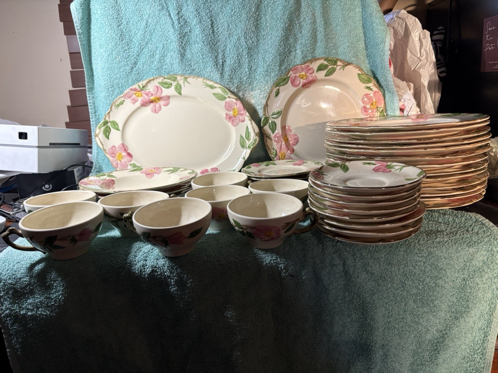 Vintage Franciscan Earthenware Desert Rose Dinner Set,see Description For Detail Vintage Franciscan Earthenware Desert Rose Dinner Set,see Description For Detail