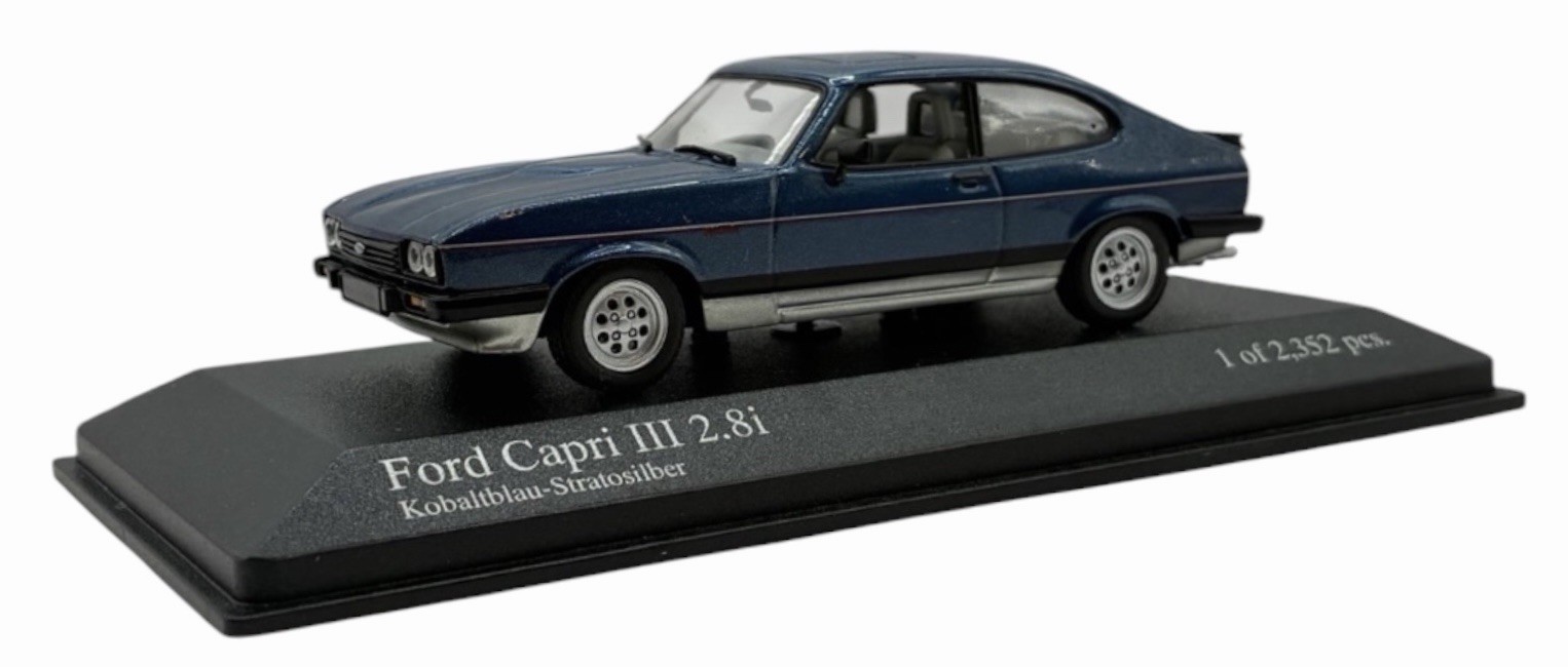 Minichamps 1/43 Ford Capri III 1982 Blue/Silver 400082226 Minichamps 1/43 Ford Capri III 1982 Blue/Silver 400082226