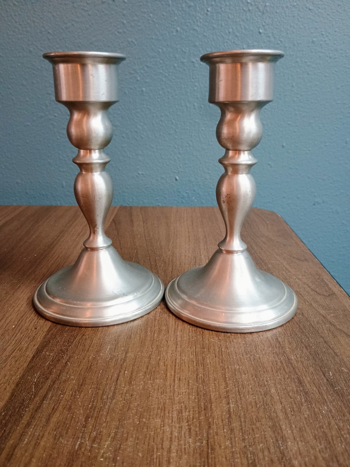 Vintage Pair Web Pewter Weighted Candlesticks Candle Holders Colonial Baluster