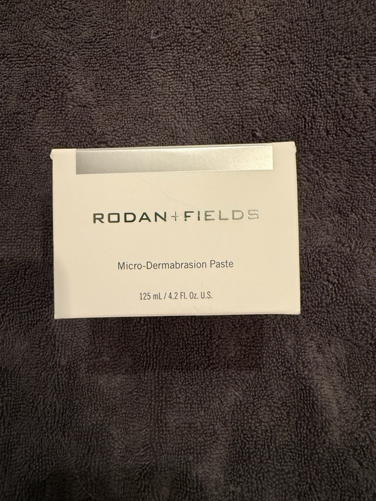 Rodan and Fields - Micro-Dermabrasion Paste (4.2 fl. oz) | BNIB Sealed Rodan and Fields - Micro-Dermabrasion Paste (4.2 fl. oz) | BNIB Sealed