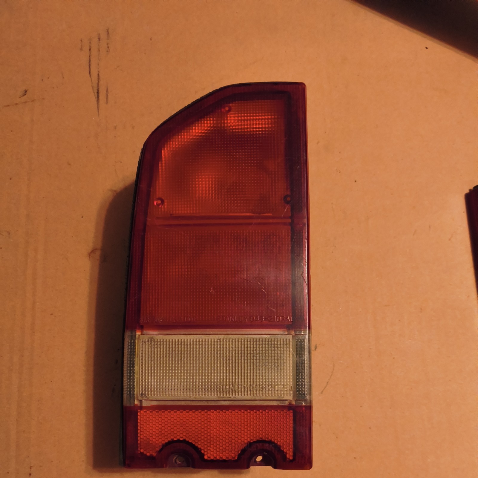 1990-1998 Chevrolet Geo Tracker Left Driver Side Tail Light Lamp Assembly OEM 1990-1998 Chevrolet Geo Tracker Left Driver Side Tail Light Lamp Assembly OEM