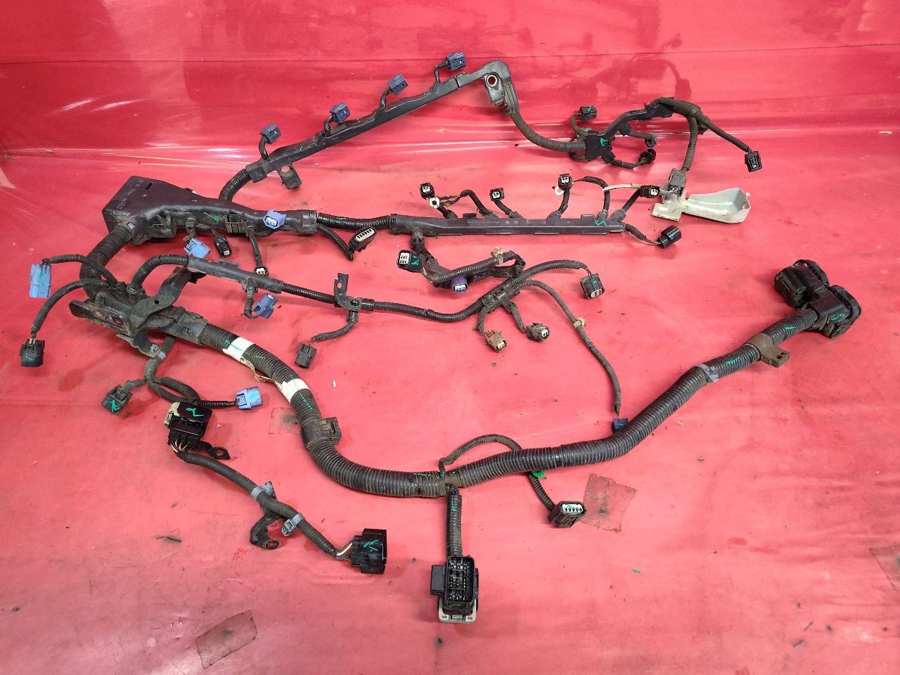 2010-2012 Honda Accord 2.4L ULEV II Emissions Engine Block to RH Wiring Harness