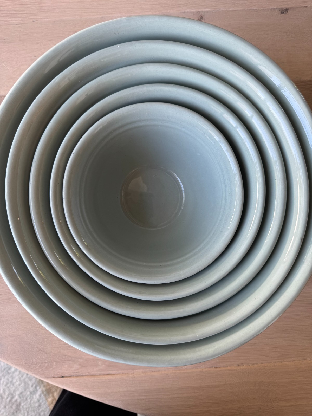 Vintage Bauer Pottery Mixing Bowls – Set of 5 – 2000s Era – Sage Green Vintage Bauer Pottery Mixing Bowls – Set of 5 – 2000s Era – Sage Green