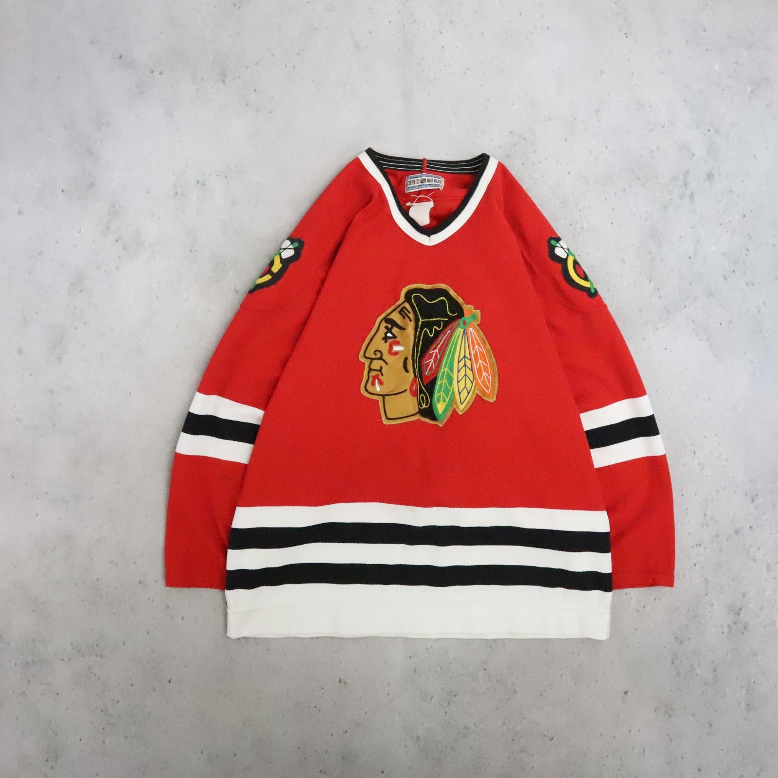 Vintage Chicago Blackhawks Authentic CCM Jersey Size 48 Center Ice NHL