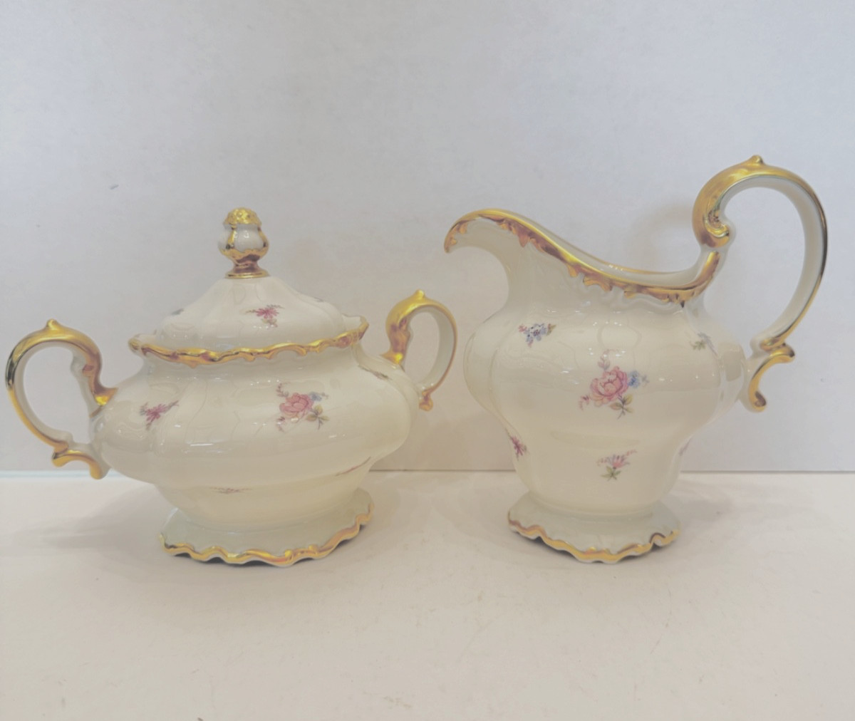 ROSENTHAL GERMANY POMPADOUR CREAMER AND SUGAR WITH LID