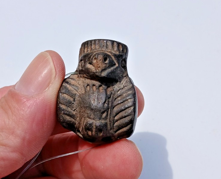 Vintage? Pre Columbian? South American Avian Bird Effigy Pendant Whistle