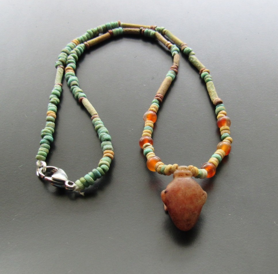 NILE Ancient Egyptian Heart Amulet Mummy Bead Necklace ca 600 BC NILE Ancient Egyptian Heart Amulet Mummy Bead Necklace ca 600 BC