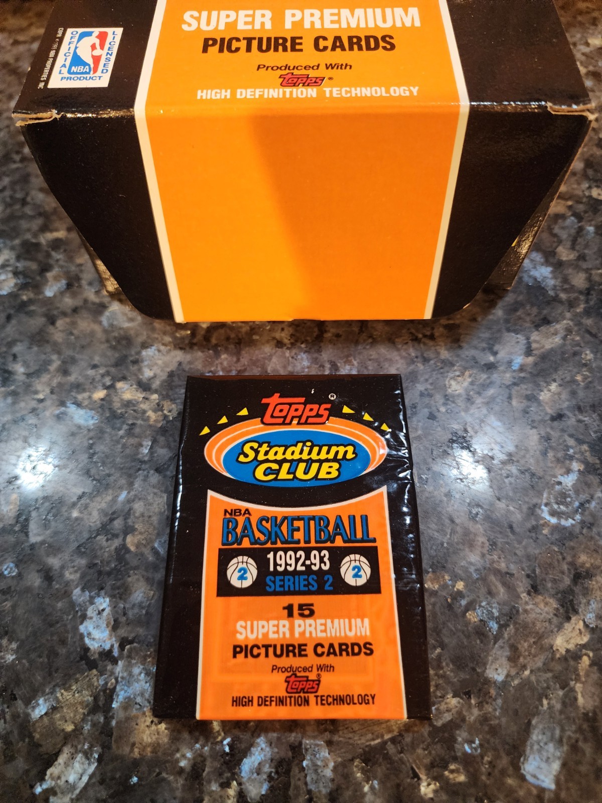 1992-93 Topps Stadium Club Series 2 Basketball Factory Sealed Wax Pack 1992-93 Topps Stadium Club Series 2 Basketball Factory Sealed Wax Pack
