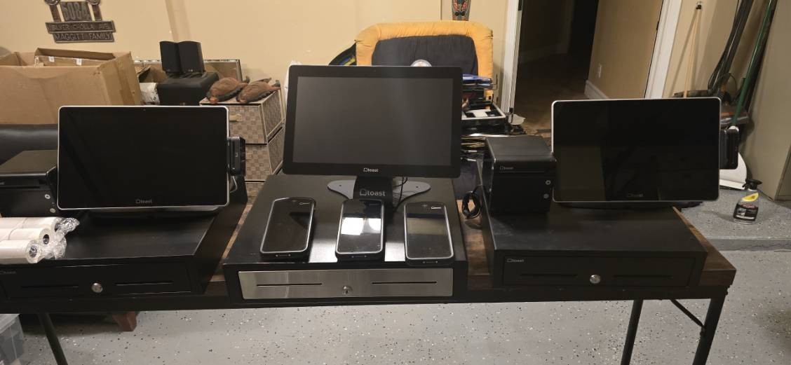 6 Toast POS Touchscreen Terminals Make A Fair Offer For all and It's yours 6 Toast POS Touchscreen Terminals Make A Fair Offer For all and It's yours