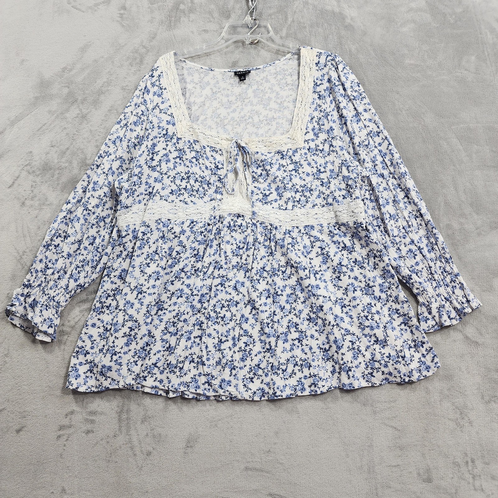 Torrid Top Womens 3/3X Blue Floral Square Neck Lace Trim Long Sleeve Tunic Boho