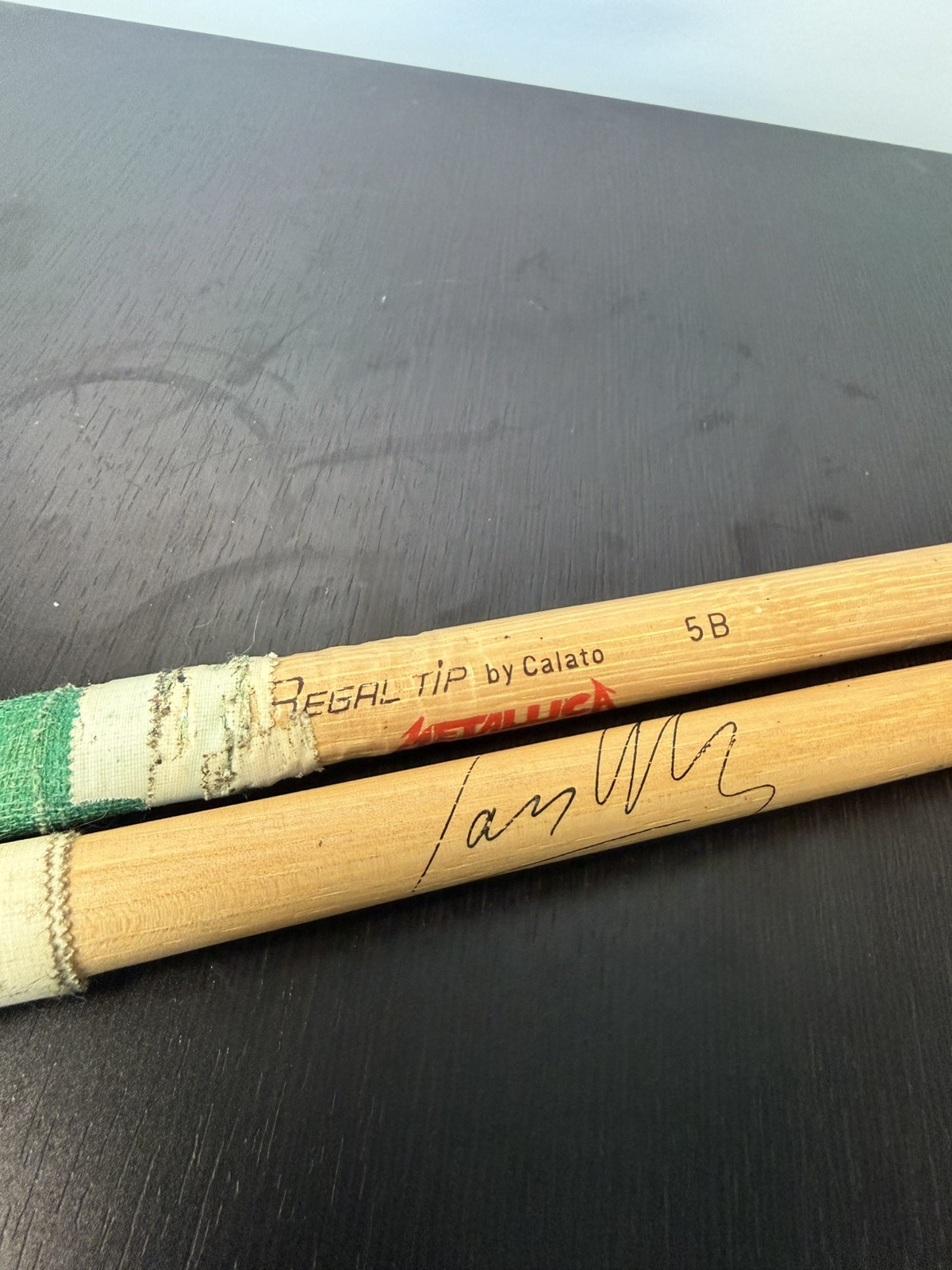 Metallica Lars Ulrich Autograph Concert Used Drumsticks Set of 2 80s/90s Concert Metallica Lars Ulrich Autograph Concert Used Drumsticks Set of 2 80s/90s Concert