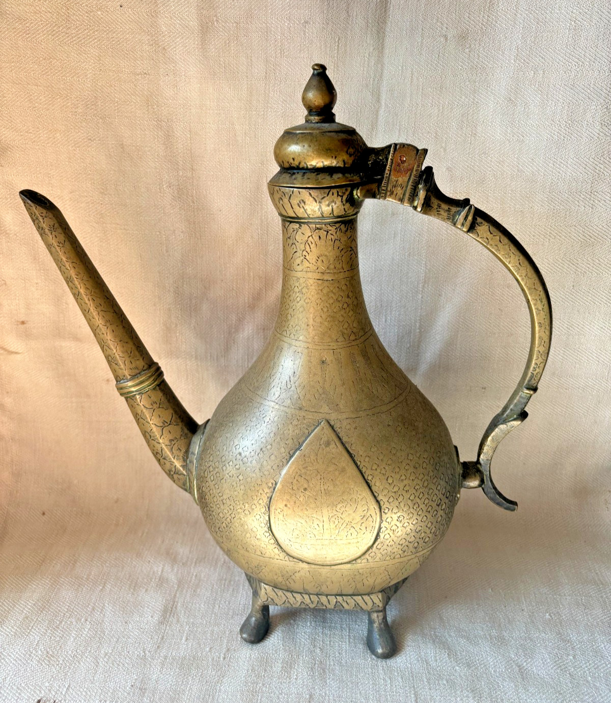 ANTIQUE MUGHAL BRASS ENGRAVED CHASED LARGE EWER