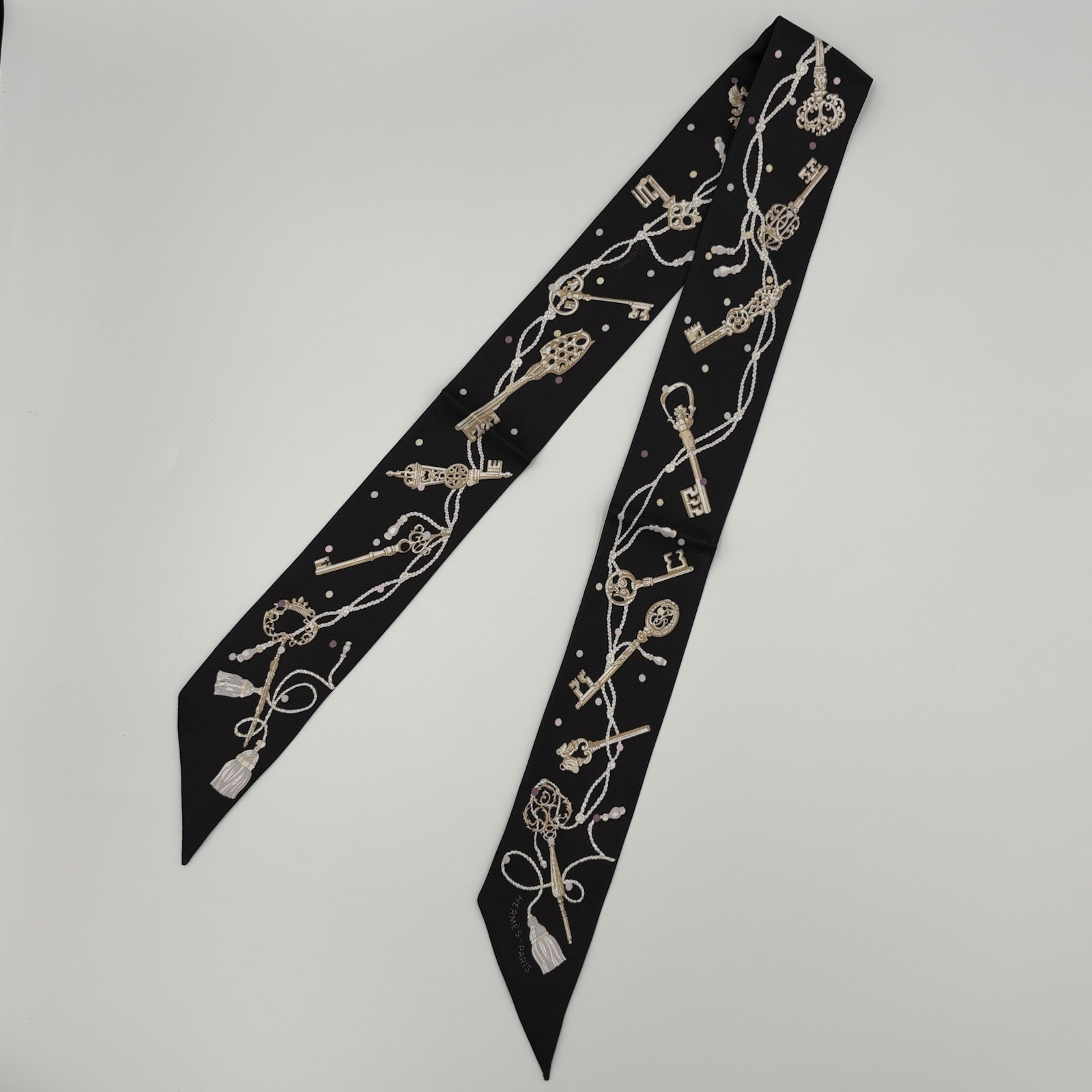 Hermes Les Cles a Pois Twilly Scarf Black Gold Ornate Keys Tassels Dots 
