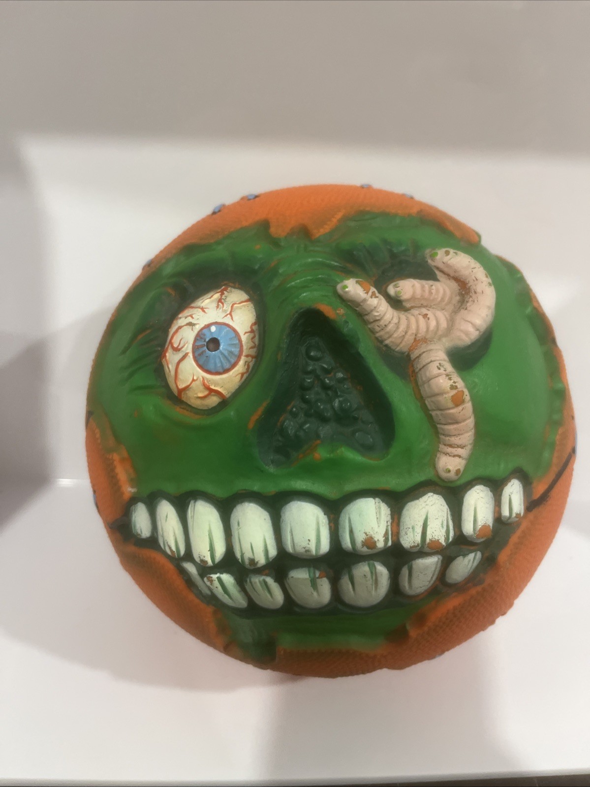 RARE Vintage 1986 Super Madballs Foul Shot Basketball in great shape RARE Vintage 1986 Super Madballs Foul Shot Basketball in great shape
