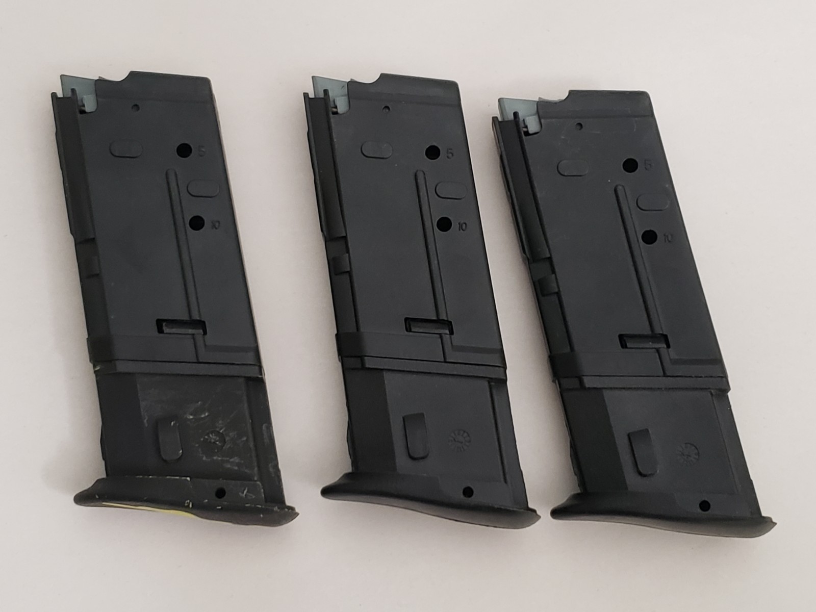Lot Of 3 FN Five Seven Factory OEM 10 Round Magazines 5.7 x 28 mm Lot Of 3 FN Five Seven Factory OEM 10 Round Magazines 5.7 x 28 mm