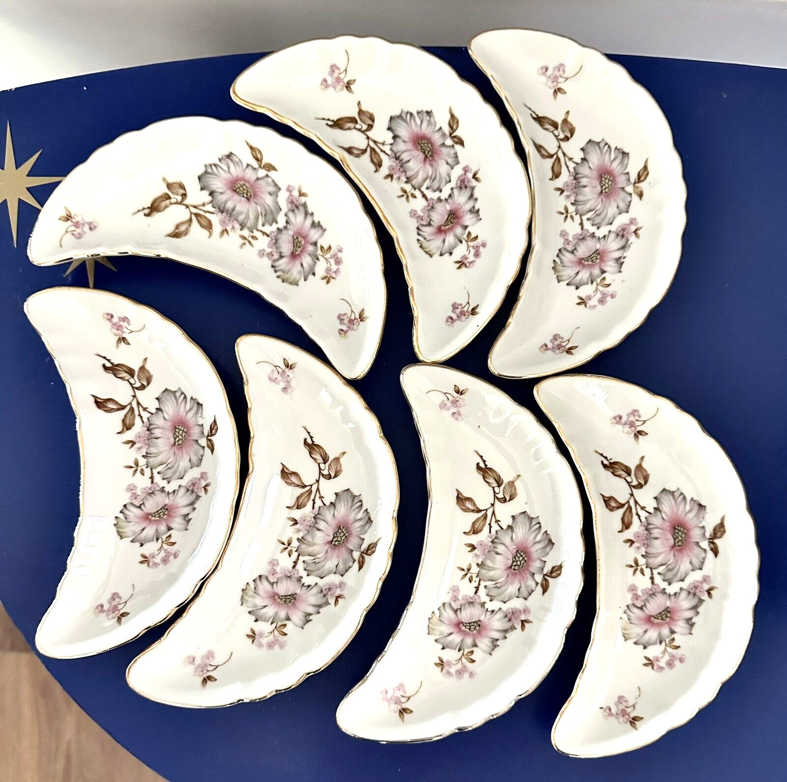 7 Vintage Mitterteich Bavaria Crescent Dish 6 1/2\ 7 Vintage Mitterteich Bavaria Crescent Dish 6 1/2\