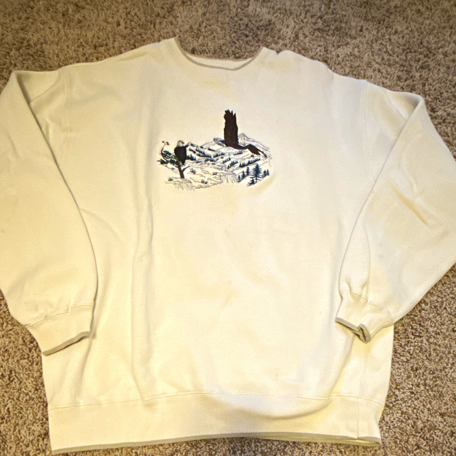 C&B Sport by Croft & Barrow Men\'s L White Fleece Crewneck Eagle Sweatshirt