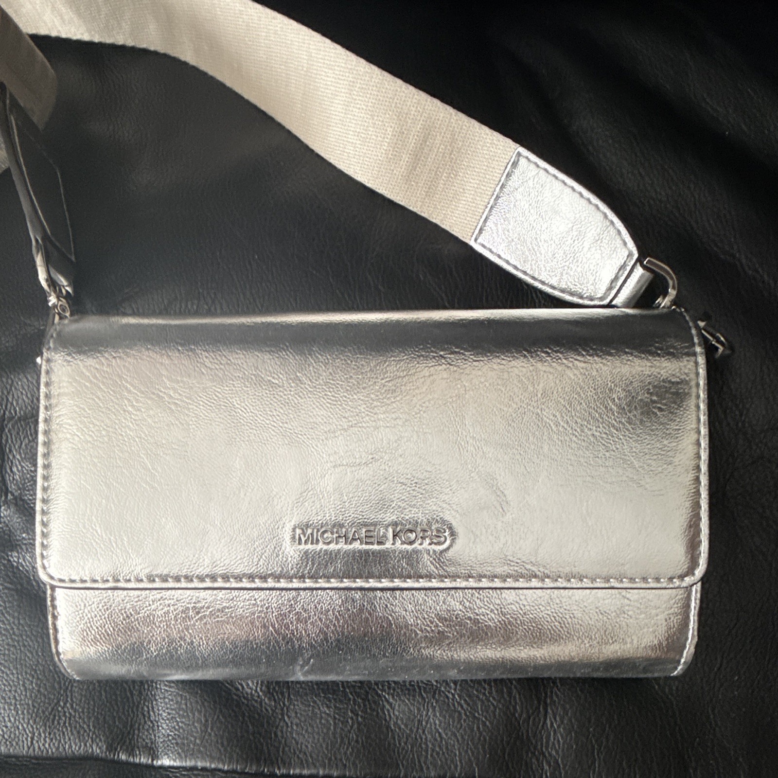 Michael Kors Outlet Chantal Medium Metallic Silver Satchel Crossbody Bag Michael Kors Outlet Chantal Medium Metallic Silver Satchel Crossbody Bag