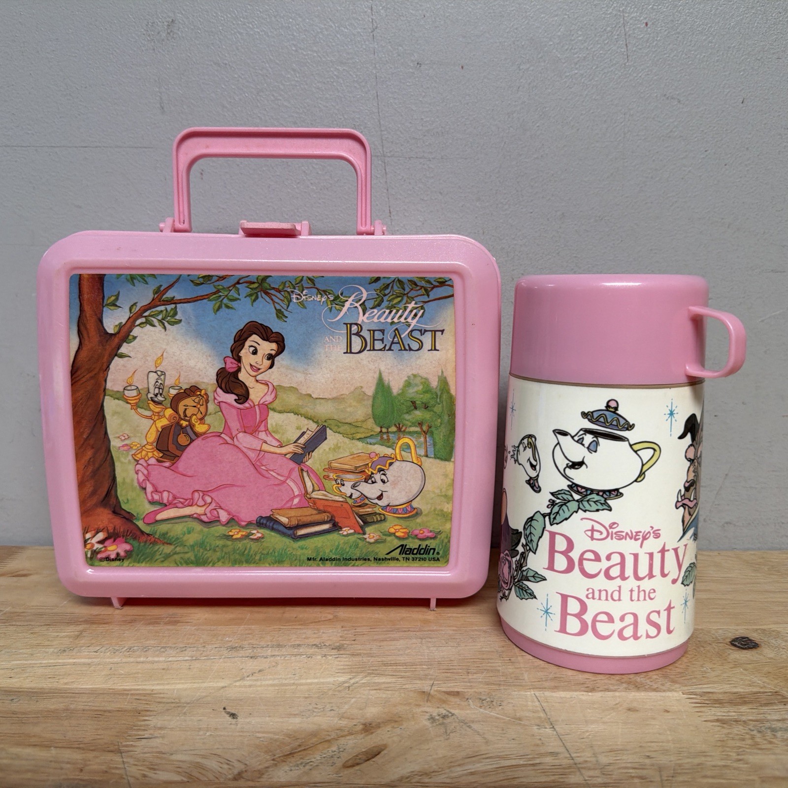 RARE Vintage Aladdin Disney Beauty & the Beast Pink Belle Lunch Box W/Thermos RARE Vintage Aladdin Disney Beauty & the Beast Pink Belle Lunch Box W/Thermos