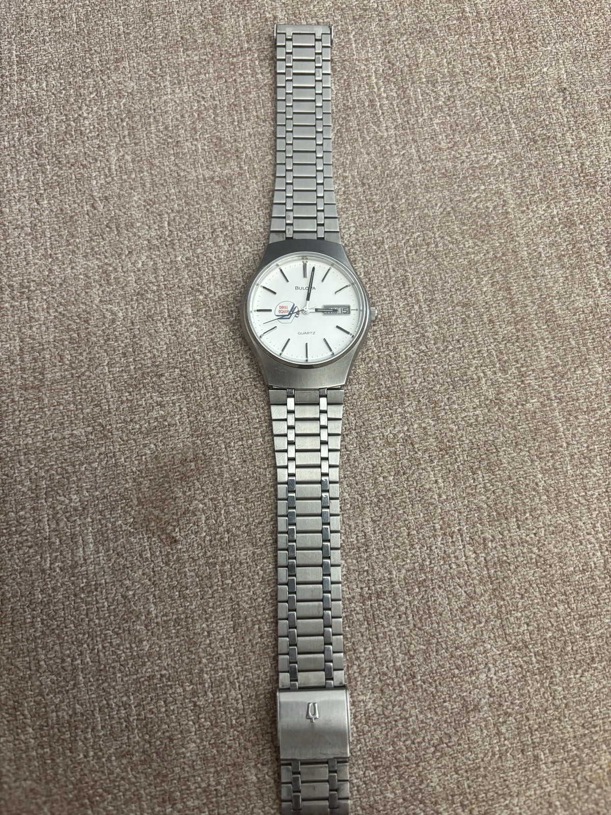 1970-1990s Erra Bulova Quarts Watch Unisex For Parts Or Need New Battery 1970-1990s Erra Bulova Quarts Watch Unisex For Parts Or Need New Battery