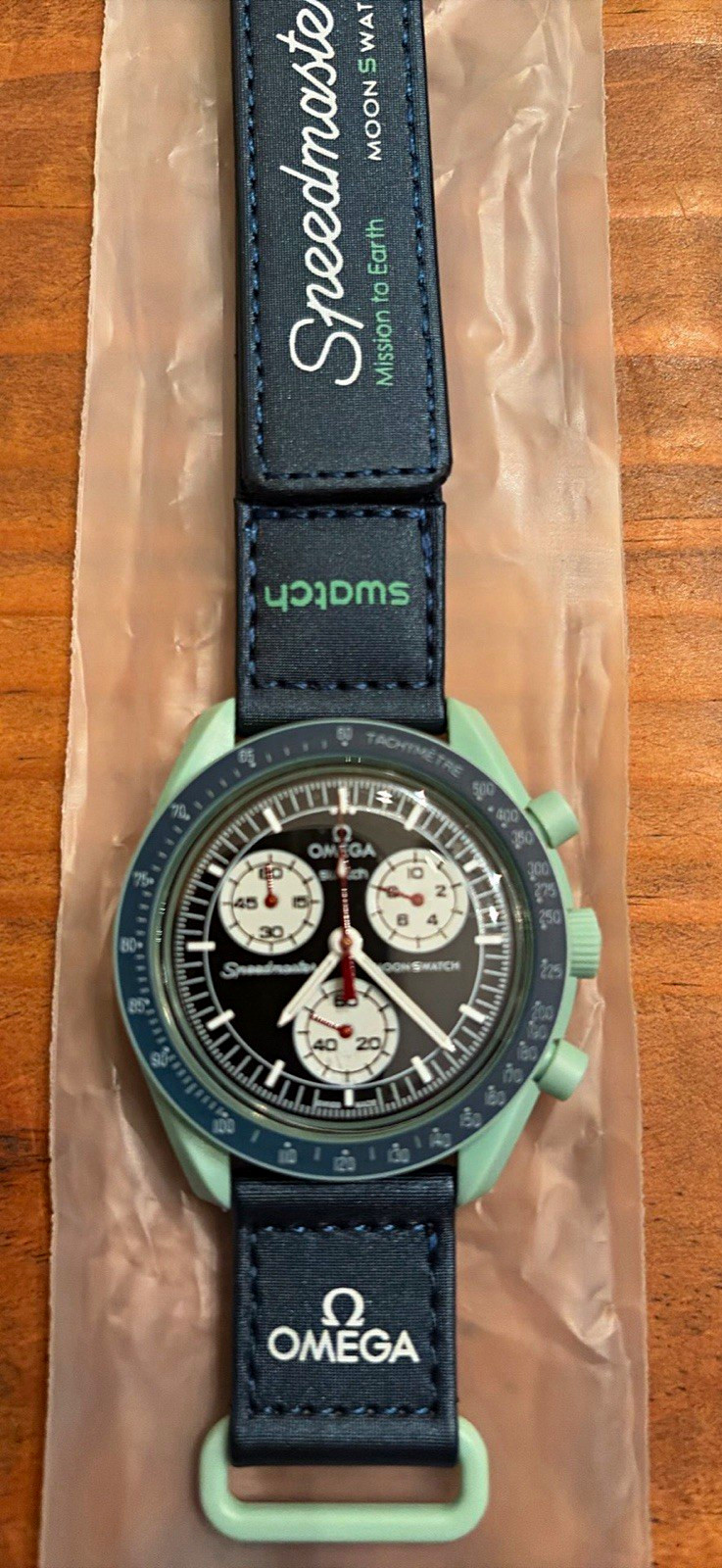 OMEGA x Swatch Speedmaster MoonSwatch Earth Chronograph Quartz 42mm Black Dial OMEGA x Swatch Speedmaster MoonSwatch Earth Chronograph Quartz 42mm Black Dial