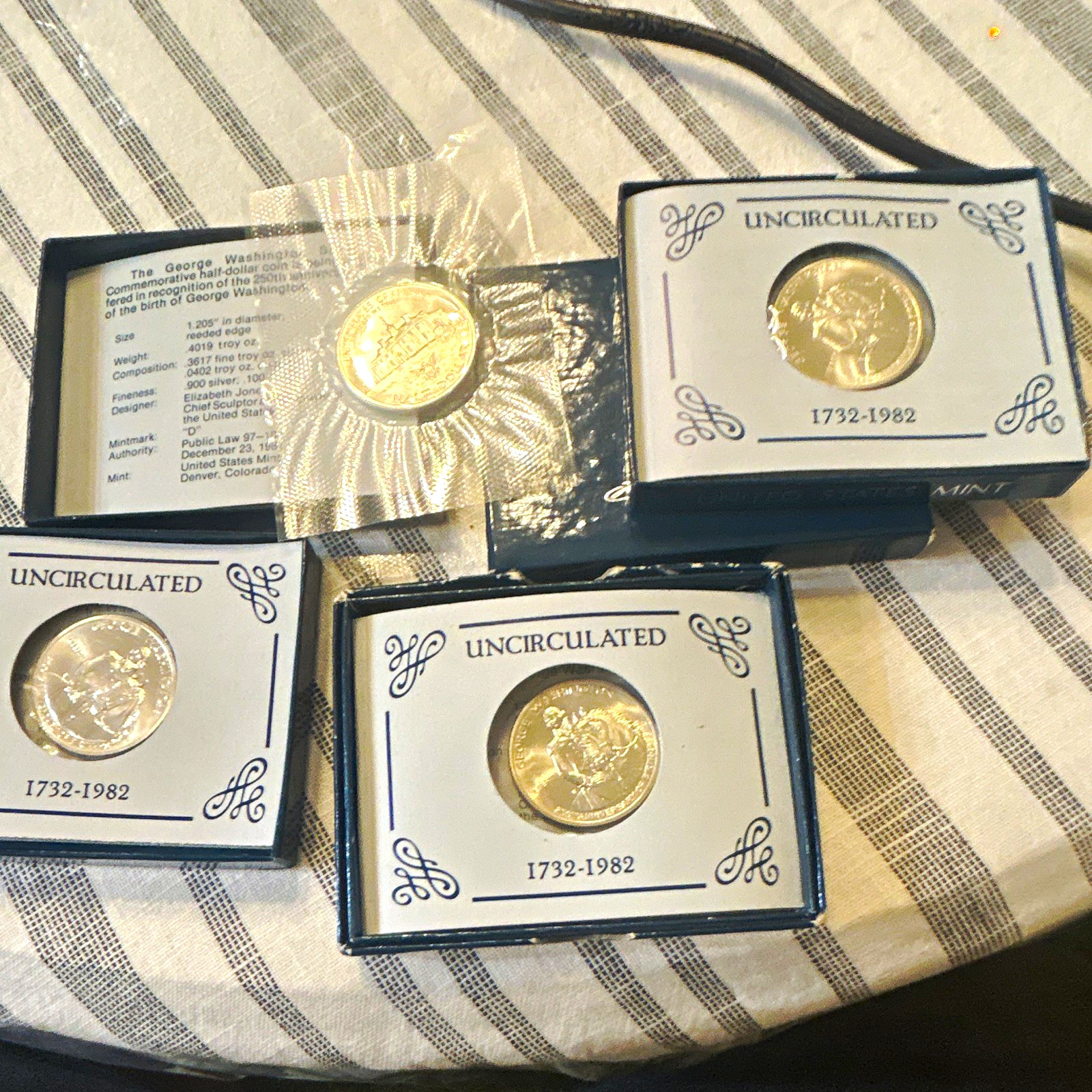 1982-D George Washington Commemorative 50C Business Strike Silver 0.900 All 4 1982-D George Washington Commemorative 50C Business Strike Silver 0.900 All 4