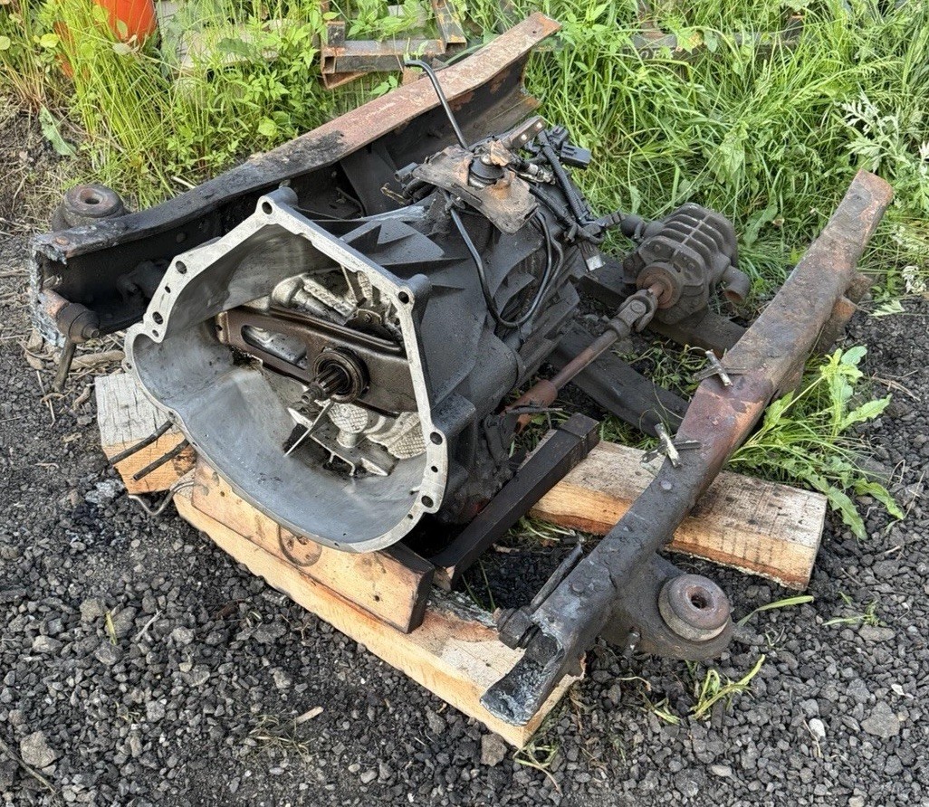 99-02 Ford F450 F550 7.3 ZF6 2WD PTO Manual Transmission 148K