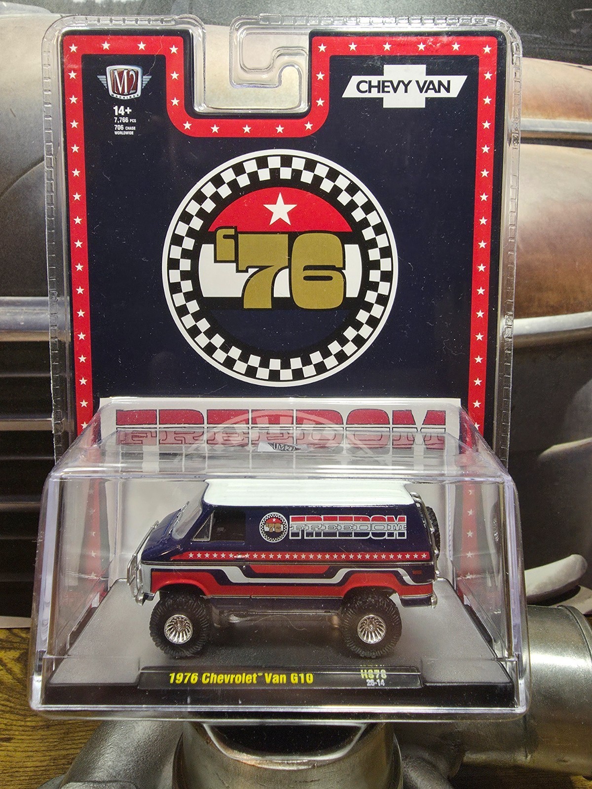 M2 Machines 1976 Chevrolet Van G10 4x4 “FREEDOM EDDITION” 31500 HS78 1/64 M2 Machines 1976 Chevrolet Van G10 4x4 “FREEDOM EDDITION” 31500 HS78 1/64