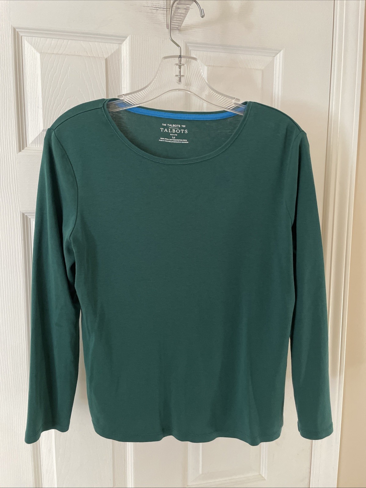 TALBOTS Womens Sz LP Long Sleeve Pretty green Top Pull Over Gorgeous TALBOTS Womens Sz LP Long Sleeve Pretty green Top Pull Over Gorgeous