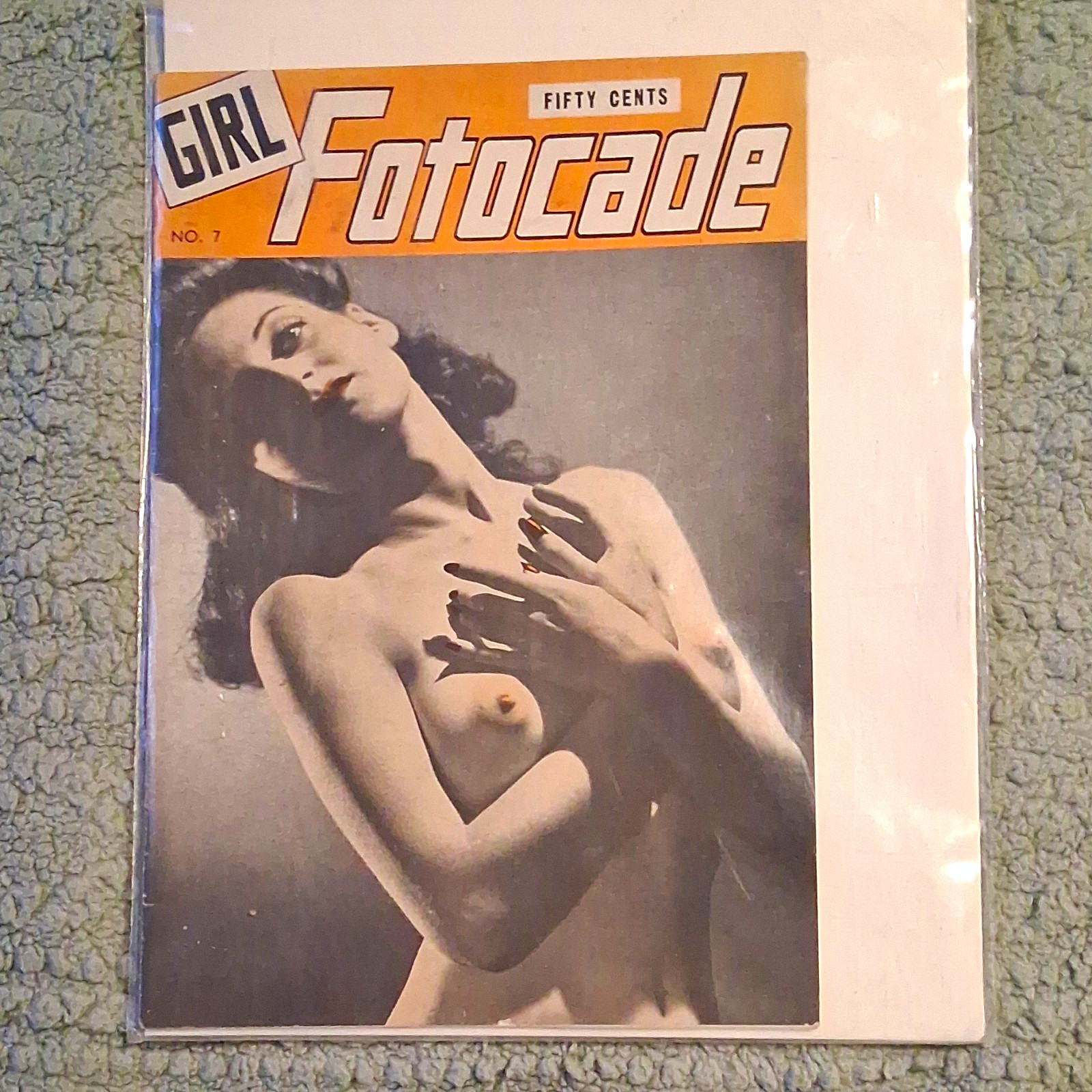 RARE 1935 Girl Fotocade Volume No.7 First Edition Excellent Condition RARE 1935 Girl Fotocade Volume No.7 First Edition Excellent Condition