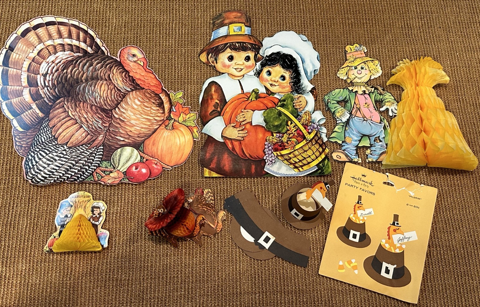VTG Thanksgiving Die Cut Honeycomb Paper Table Window Decor Beistle Lot/6 VTG Thanksgiving Die Cut Honeycomb Paper Table Window Decor Beistle Lot/6