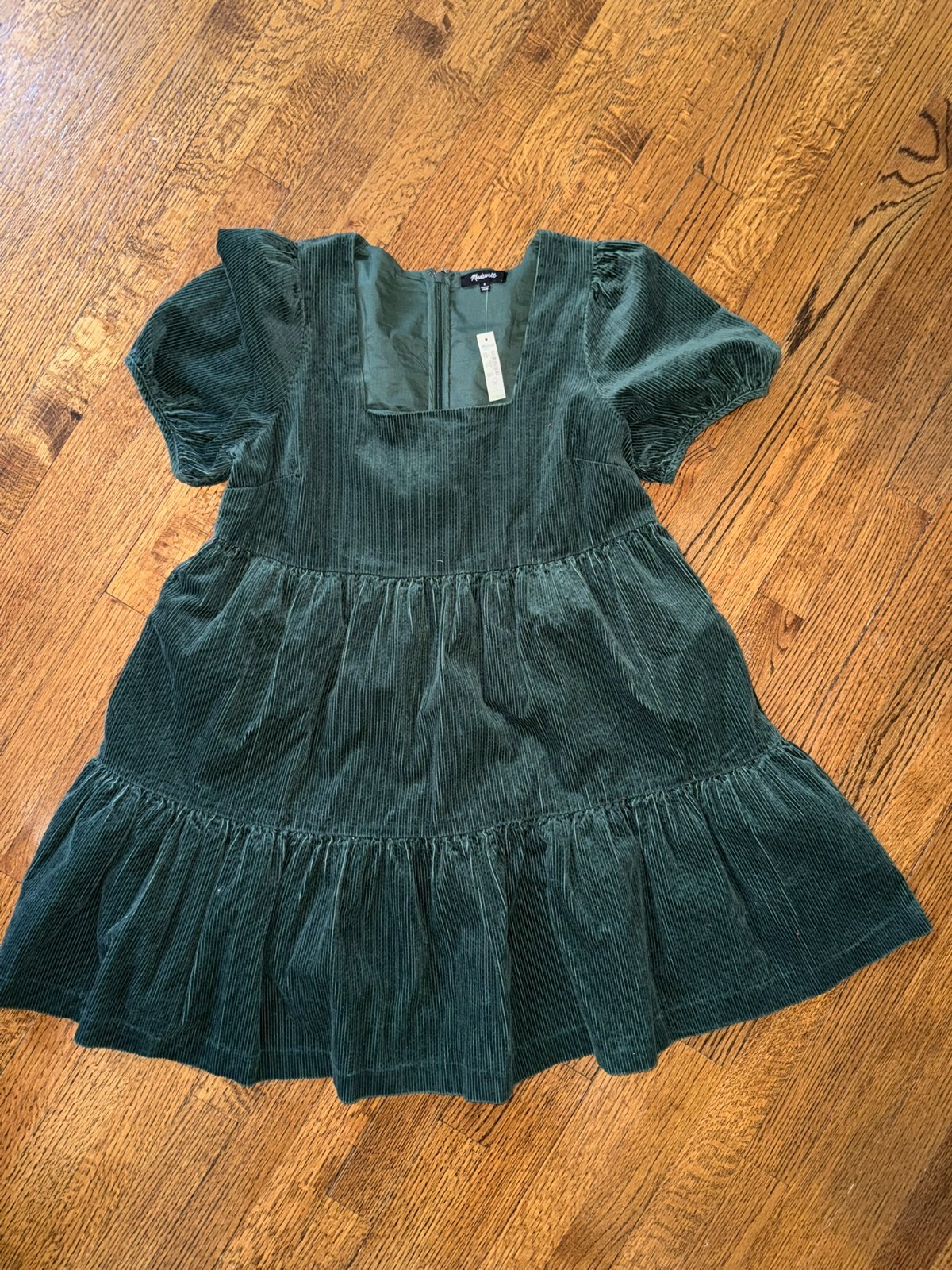 NWT Madewell Corduroy Aidy Square-Neck Green Corduroy Tiered Mini Dress - Size 6 NWT Madewell Corduroy Aidy Square-Neck Green Corduroy Tiered Mini Dress - Size 6