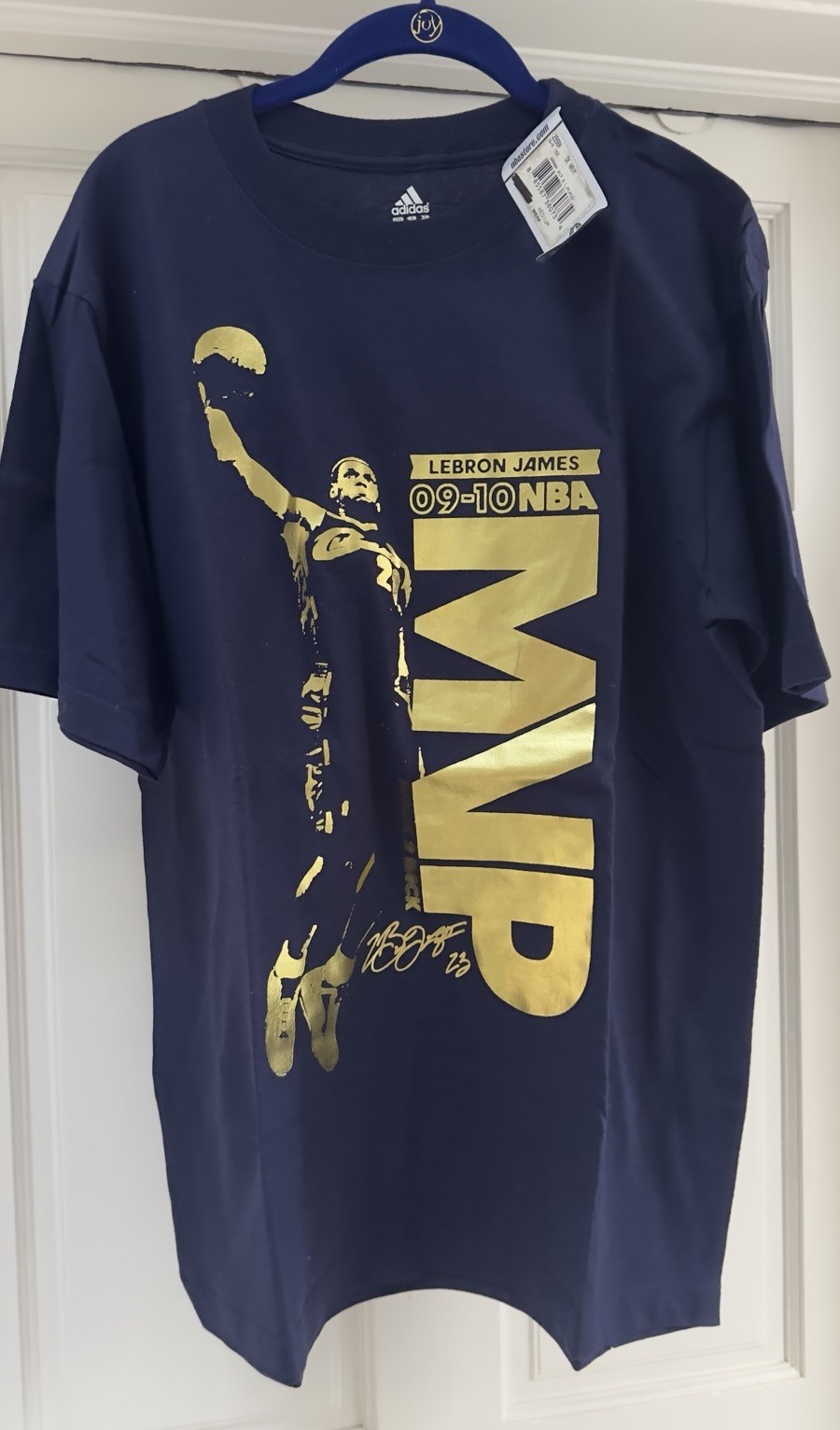 NWT adidas LeBron James NBA MVP Graphic T-Shirt Navy/Gold Size M Vintage NWT adidas LeBron James NBA MVP Graphic T-Shirt Navy/Gold Size M Vintage