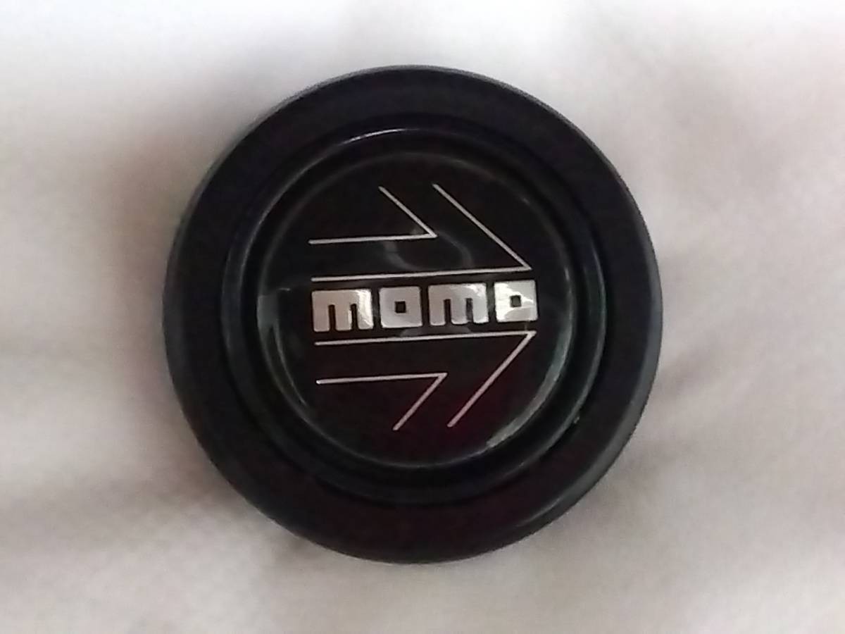 Momo genuine Arrow black horn button without trumpet mark vintage item Cobra