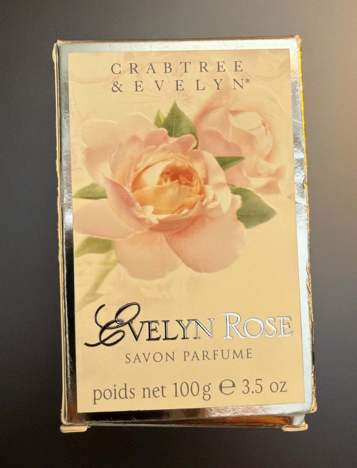 Crabtree & Evelyn EVELYN ROSE Perfumed Bath Soap 3.5 oz 100g Vintage Retired NOS Crabtree & Evelyn EVELYN ROSE Perfumed Bath Soap 3.5 oz 100g Vintage Retired NOS
