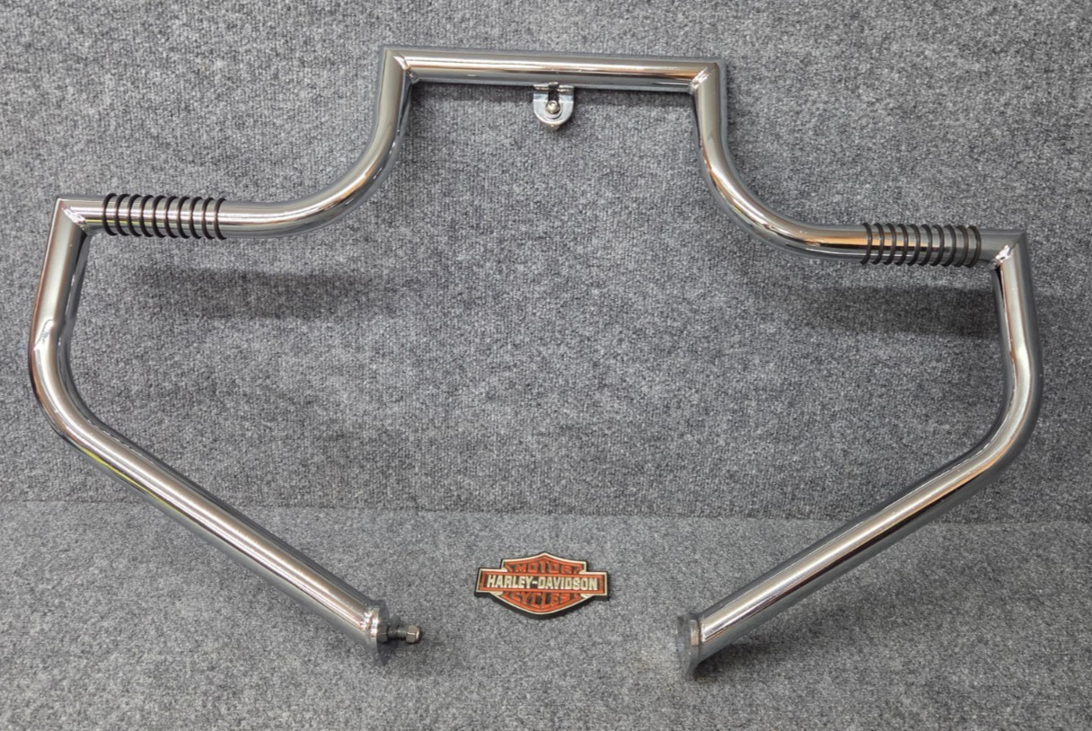 LINDBY CUSTOM HARLEY \'00-\'17 SOFTAIL CHROME LINBAR FRONT HIGHWAY BAR D361311 LINDBY CUSTOM HARLEY \'00-\'17 SOFTAIL CHROME LINBAR FRONT HIGHWAY BAR D361311