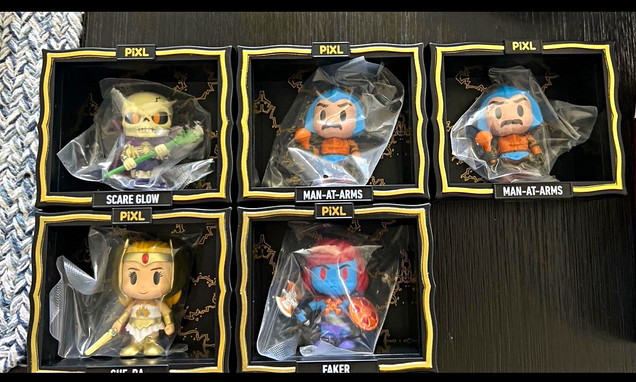 Thrilljoy PiXL Masters of the Universe Vinyl Figure Set Faker Scare Glow She-Ra Thrilljoy PiXL Masters of the Universe Vinyl Figure Set Faker Scare Glow She-Ra
