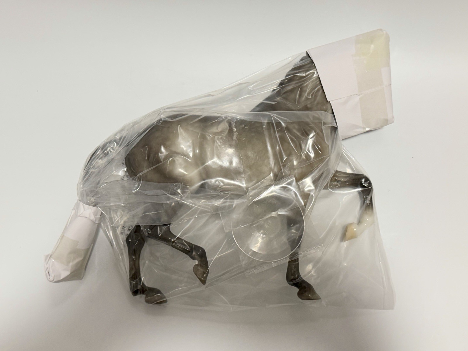Breyer Exotic Destinations Glossy Gray Hanovarian Dappled PRAGUE Gorgeous NEW