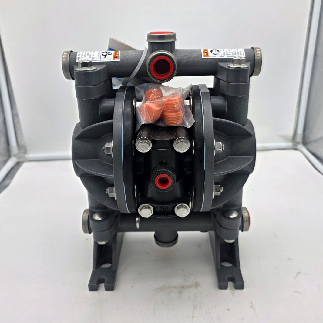 ARO 666054-344 Double Diaphragm Pneumatic Pump 1/2in Poly 14 GPM 100 PSI ARO 666054-344 Double Diaphragm Pneumatic Pump 1/2in Poly 14 GPM 100 PSI