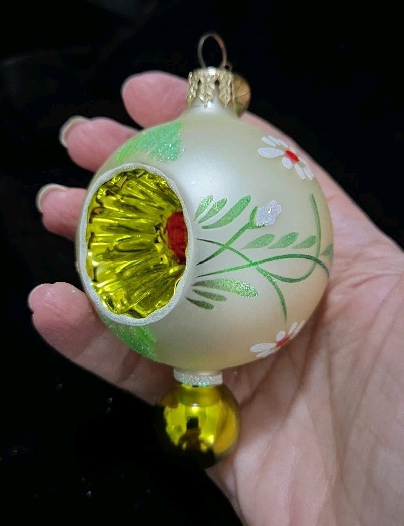Radko Fantasia LE PETITE FLEUR Yellow Drop Ball & Reflector Ornament Radko Fantasia LE PETITE FLEUR Yellow Drop Ball & Reflector Ornament