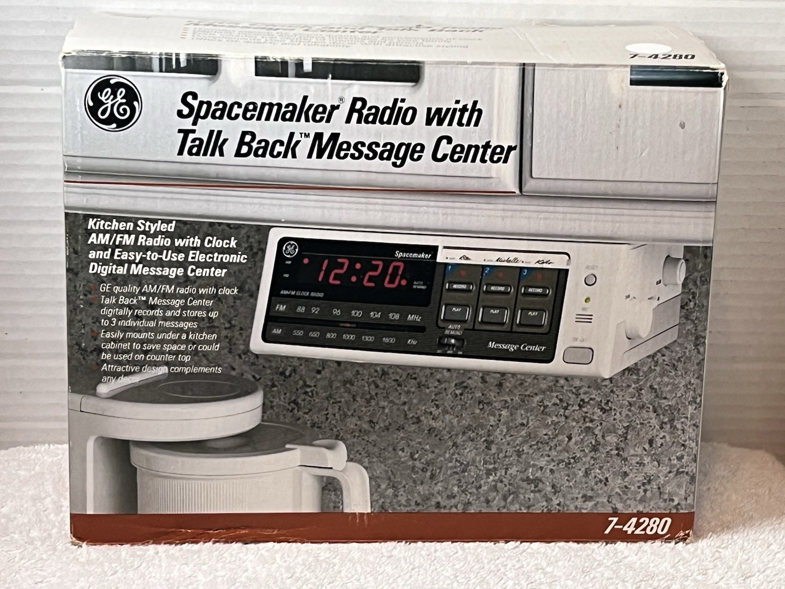 Vintage/2004 GE Spacemaker Radio W/Talk Back Message Center 7-4280 NOS/New Vintage/2004 GE Spacemaker Radio W/Talk Back Message Center 7-4280 NOS/New