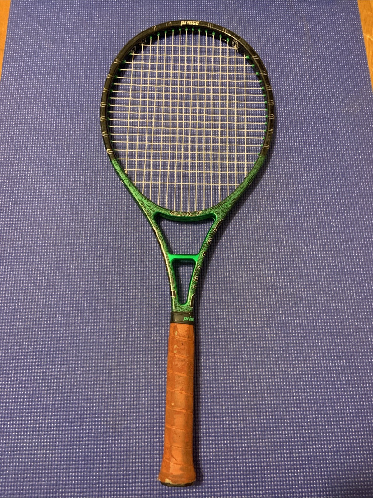 PRINCE EXO3 GRAPHITE 100 TENNIS RACQUET GRIP SIZE 4 (4 1/2 in) GREAT CONDITION PRINCE EXO3 GRAPHITE 100 TENNIS RACQUET GRIP SIZE 4 (4 1/2 in) GREAT CONDITION