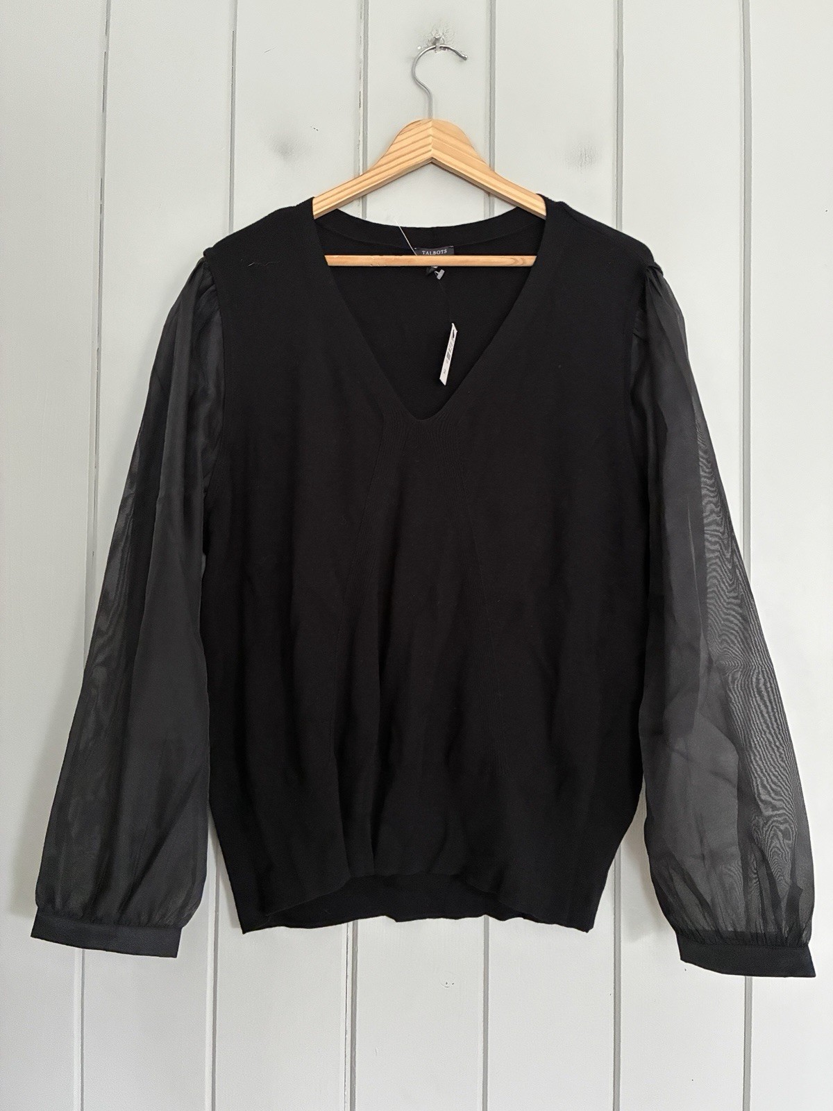 NWT Talbots Top 2X Plus Black Sweater Knit Sheer Sleeves Elegant V-Neck NEW NWT Talbots Top 2X Plus Black Sweater Knit Sheer Sleeves Elegant V-Neck NEW
