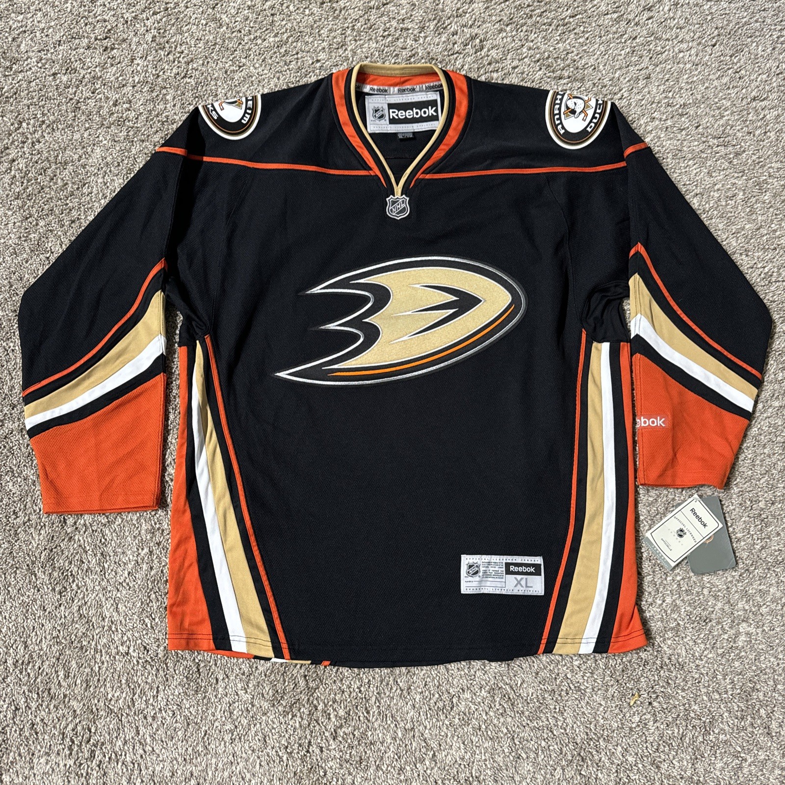 NEW Reebok Anaheim Ducks NHL Jersey Hockey Black/Gold/Orange Retro Mens Size XL NEW Reebok Anaheim Ducks NHL Jersey Hockey Black/Gold/Orange Retro Mens Size XL