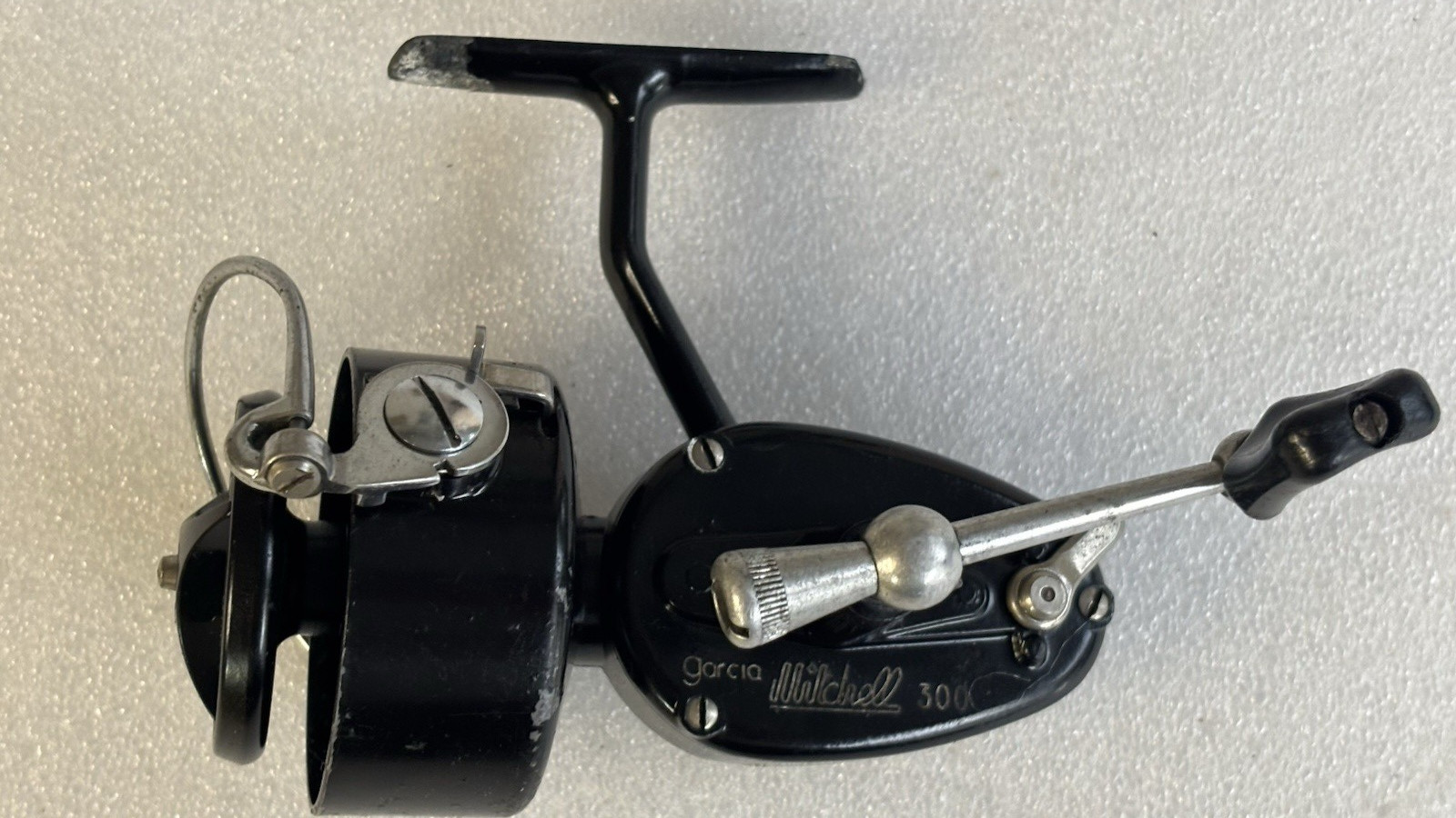 Vintage 1954 Garcia Mitchell 300 Spinning Reel Version 3 Made in France Vintage 1954 Garcia Mitchell 300 Spinning Reel Version 3 Made in France