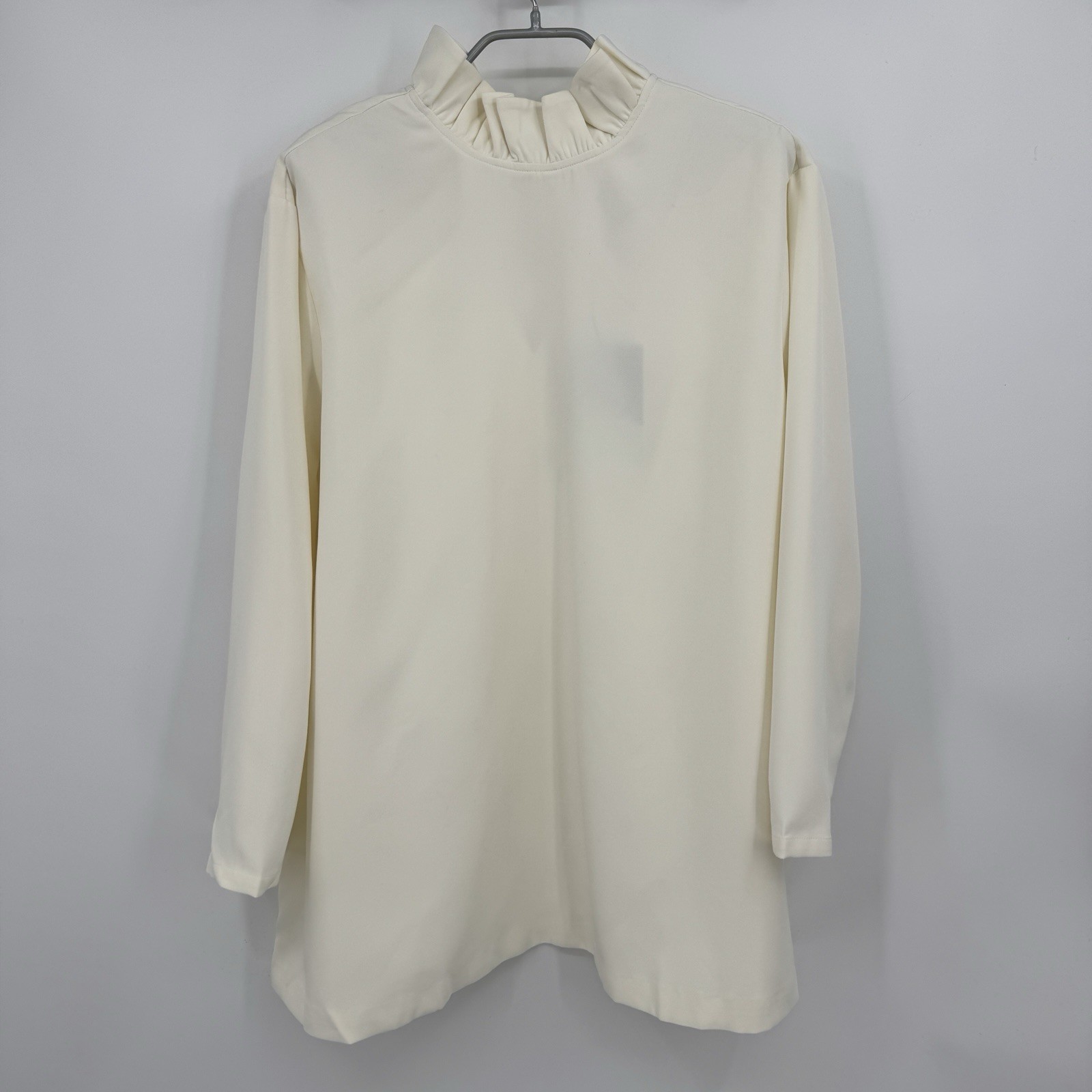 Tuckernuck Ivory Faye Blouse size XXXL 3XL Ruffle Stand Collar Swing Style NWT Tuckernuck Ivory Faye Blouse size XXXL 3XL Ruffle Stand Collar Swing Style NWT