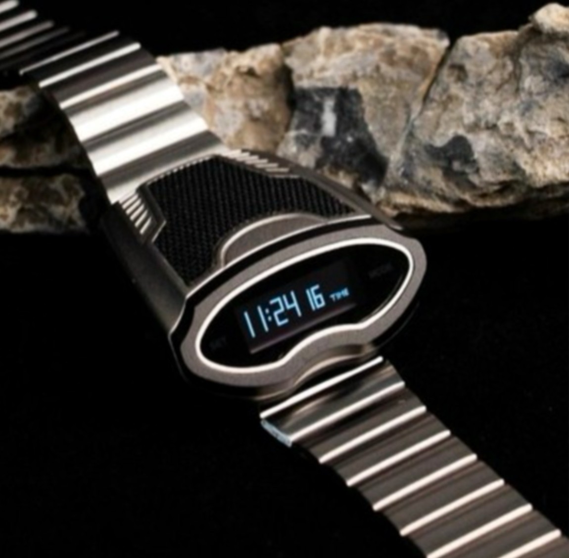 Benlydesign S2000 LED Retro Steampunk Digital Watch for Men 1970s Vintage Style Benlydesign S2000 LED Retro Steampunk Digital Watch for Men 1970s Vintage Style